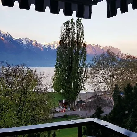 Lake View