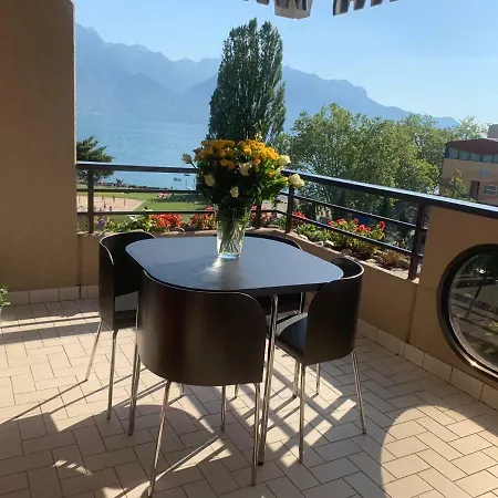 Lake View *